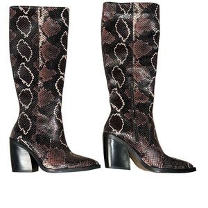 Vince Camuto Gravana Knee High Boots Size 6